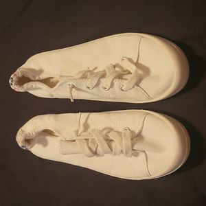 Madden Girl, Womens, Size 9, White or Off White